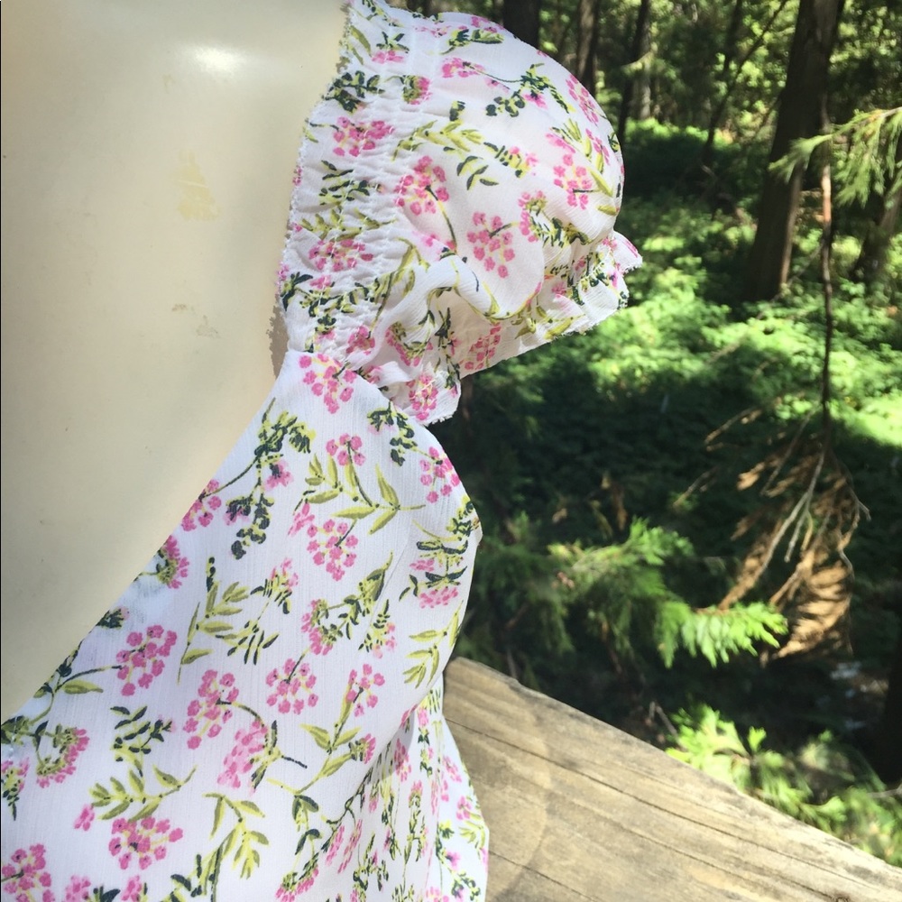 J. Crew pink floral on white chiffon corset peasant top rose puff sleeve - Picture 4 of 9